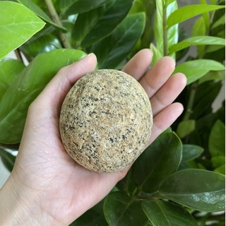 Đá tắm tẩy tế bào da chết