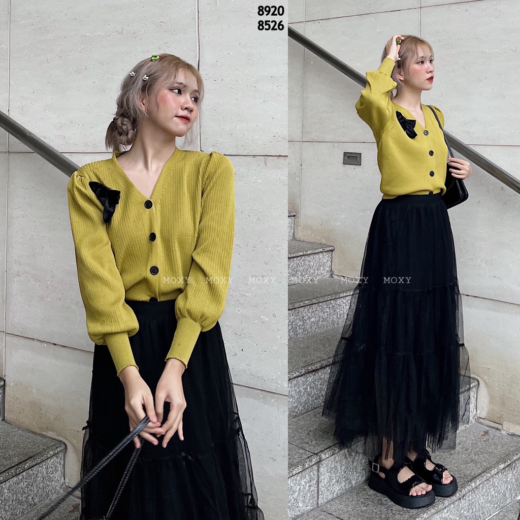 SP008920-Áo khoác len nơ đen