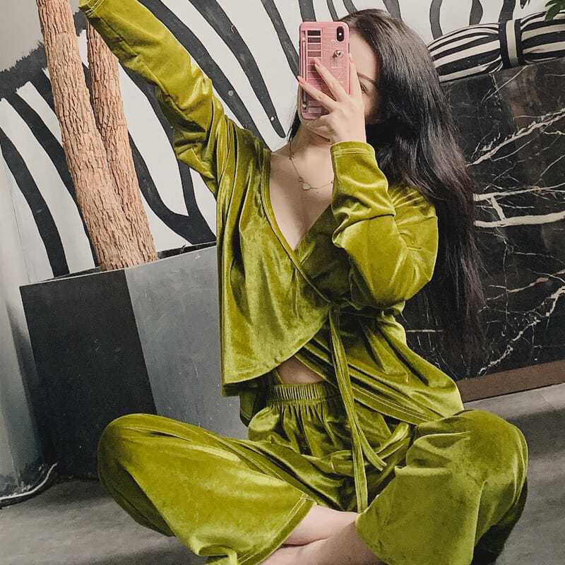 Bộ Đồ Ngủ Tay Dài Chất Nhung Phong Cách Kimono Nhật Bản Thời Trang Thu Đông Quyến Rũ Cho Nữ