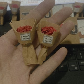 Bó hoa mini handmade đáng yêu - bó 1 bông hoa giáy đỏ tự gấp