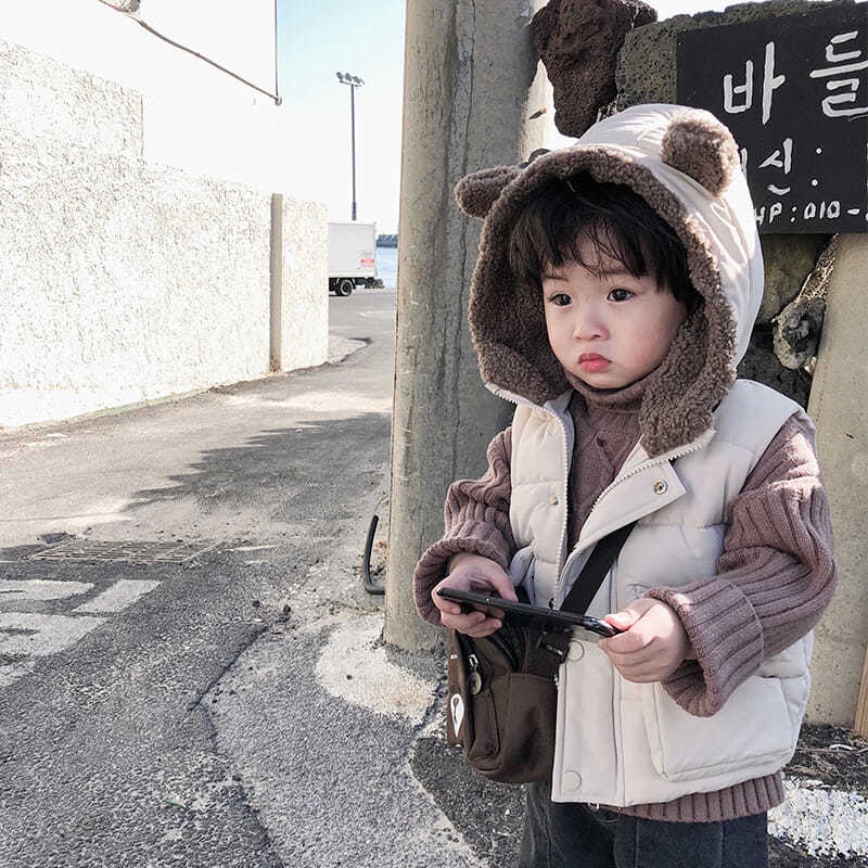 Áo Khoác Phao Cotton Không Tay Có Mũ Trùm Xinh Xắn Theo Phong Cách Thu Đông Dành Cho Bé