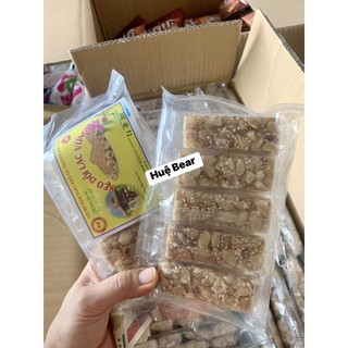 Bịch kẹo lạc thơm ngon