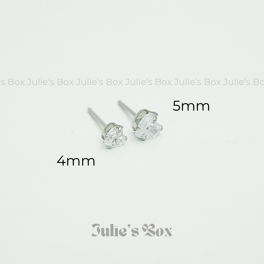 [1 CẶP] Bông Tai Inox Màu Bạc Unisex Đính Đá Trái Tim Trắng Đuôi Gài Không Gỉ Sét Không Ngứa Bông Tai julies box 66