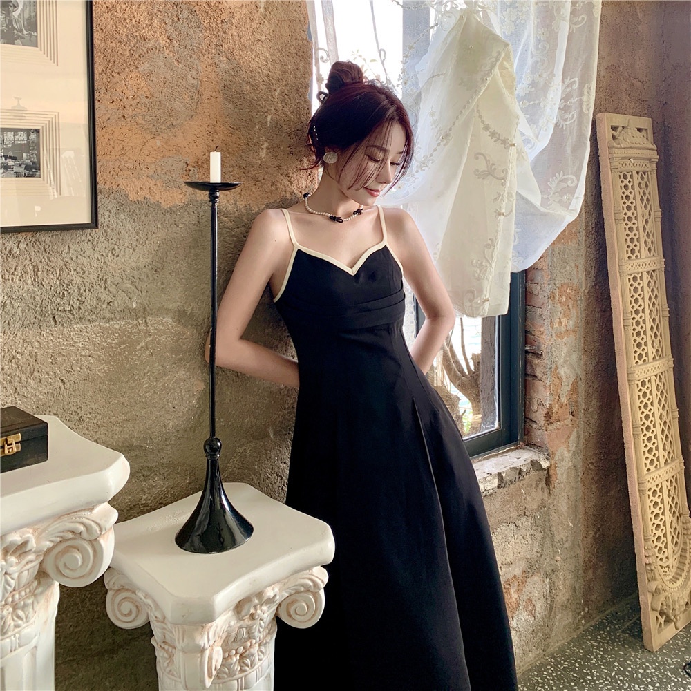 Váy hai dây đầm hai dây xoè tôn dáng sang trọng đen dáng dài phối dây trắng viền trắng phong cách Hàn Quốc