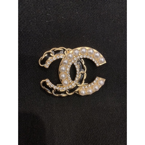 Ghim đính áo 5cm hình logo