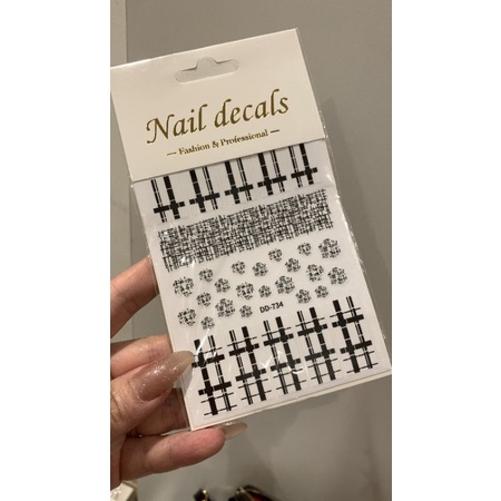 Sticker thương hiệu