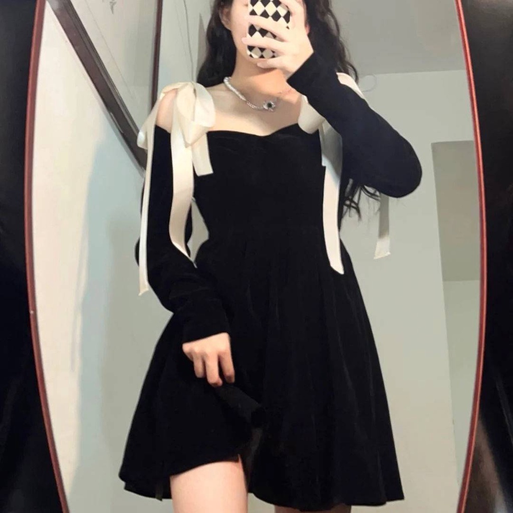 Váy babydoll Đầm Nhung Đen Đính Nơ Phong Cách Pháp Thời Trang Thu Đông Cho Nữ