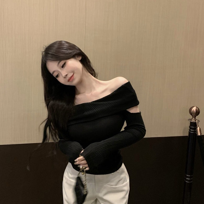 Áo Sweater Trễ Vai Tay Dài Dáng Ôm Thời Trang Mùa Thu Hàng Mới 2022 Dành Cho Bạn Nữ