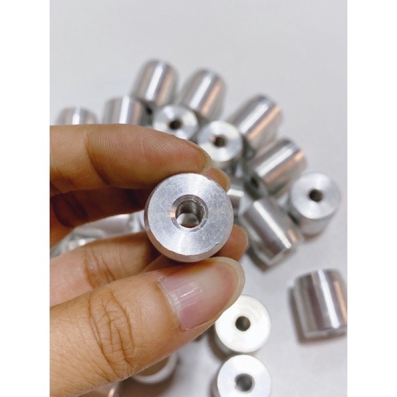 Nhôm đóng gù xe máy lỗ 6li, chắc chắn, tạo vị trí cố định cho gù tay lái