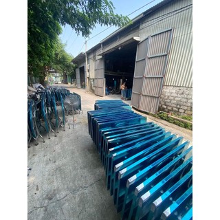 ( Xưởng sản xuất) bàn ăn inox chữ nhật
