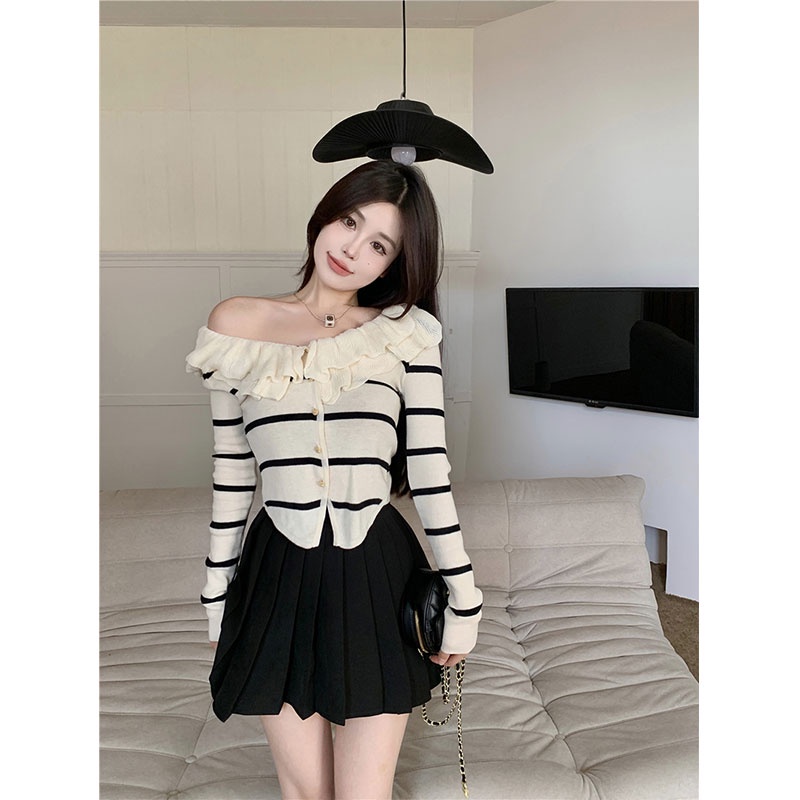 Áo Thun Tay Dài Hở Vai Họa Tiết Kẻ Sọc Thời Trang Hàn Quốc Dành Cho Nữ