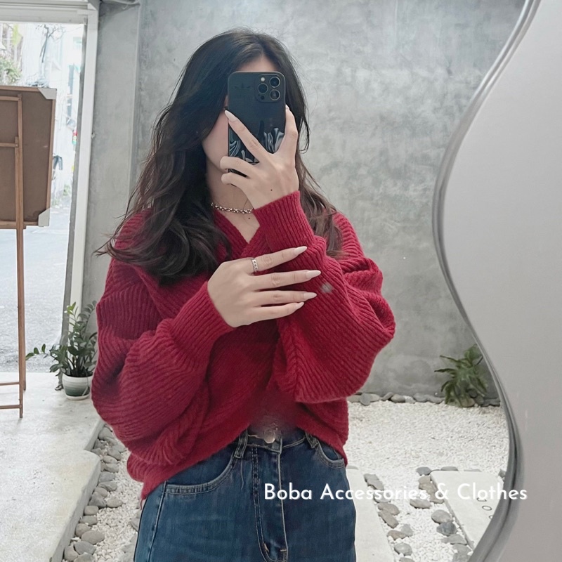 Áo Len Đỏ Chéo Tà Phong Cách Ulzzang Hàn Quốc, Đi Đà Lạt, Hà Nội Xinh Xắn