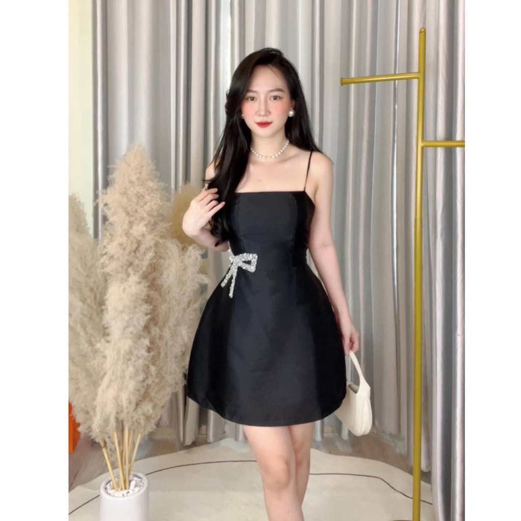 Đầm Xoè Tafta Nơ Eo PHALE (ĐEN) KC1456