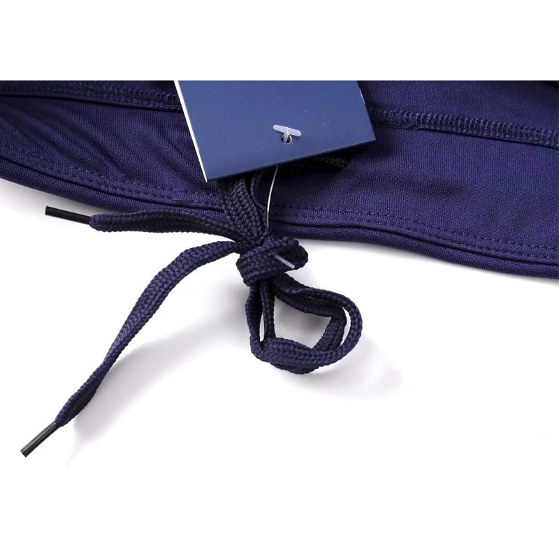 Bộ Đồ Thể Thao Gồm Áo Thun Và Chân Váy Mini Thiết Kế Mới 2023 Cho Nữ