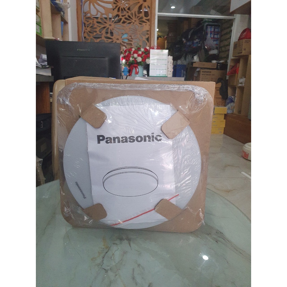 Đèn trần Led có cảm biến Panasonic 12W 18W HHGXQ142988/HHGXQ242788