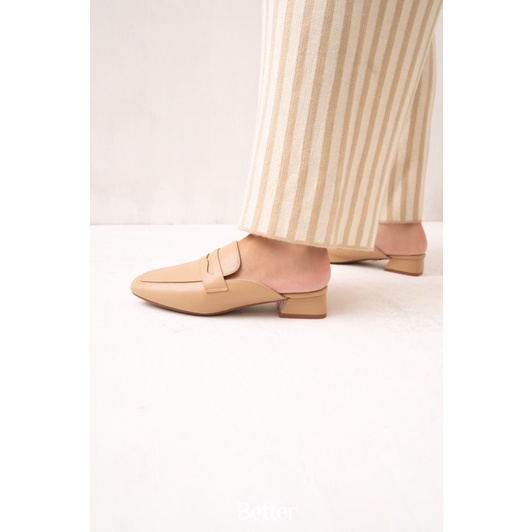 Sục gót cao da trơn mềm, đai ngang họa tiết cắt ngang, đế cao 3cm - 140822002