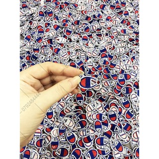 Sticker logo thêu quần áo chữ c