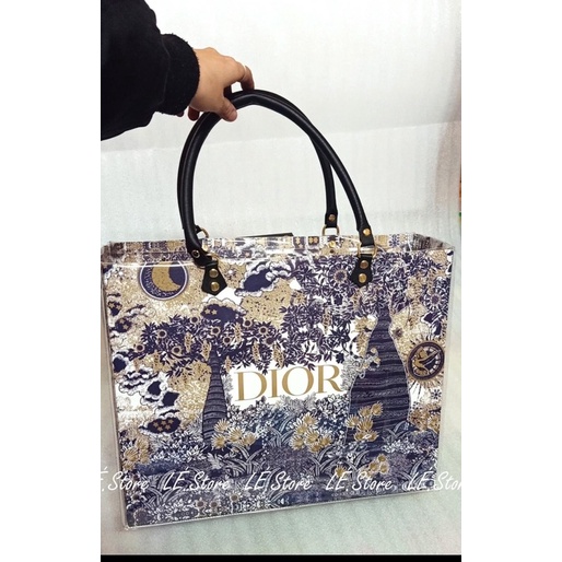 Túi giấy hãng custom size42