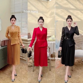 Váy cổ vest chân xếp ly