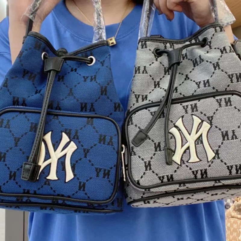 [ CHUẨN HÃNG ] Túi Rút MLB NY Monogram Diamond Jacquard New York Yankees Full Tag Code
