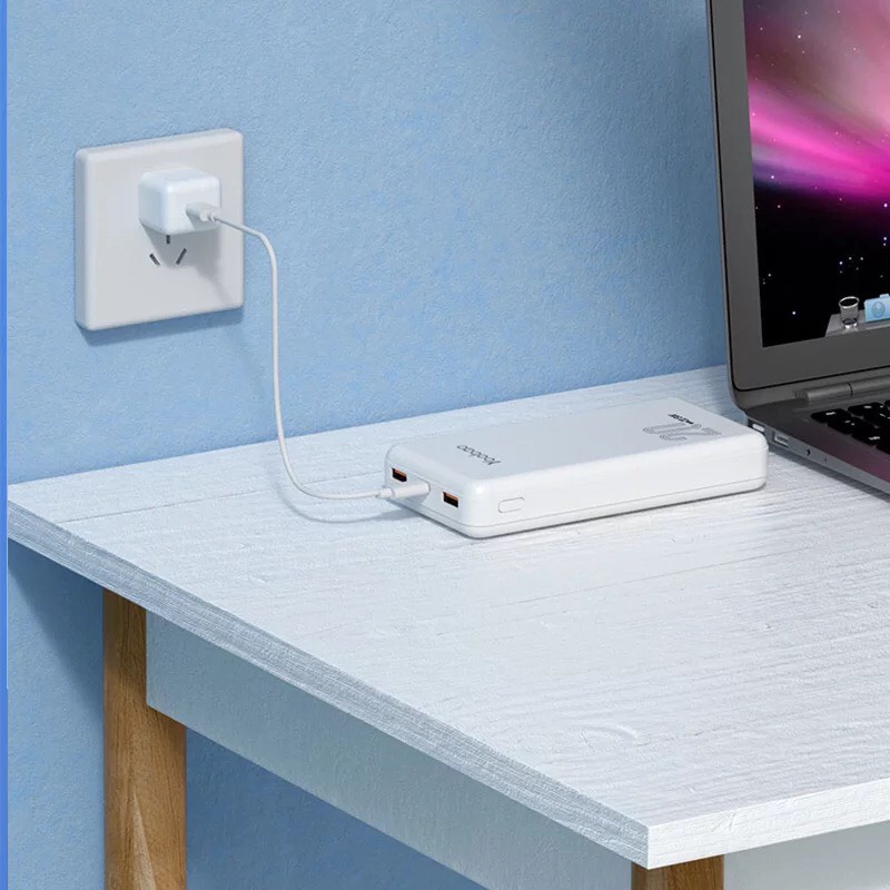 Sạc dự phòng nhanh 20w Yoobao D20Q dung lượng 20000mAh QC3.0 22.5W (Max) Hàng Chính Hãng