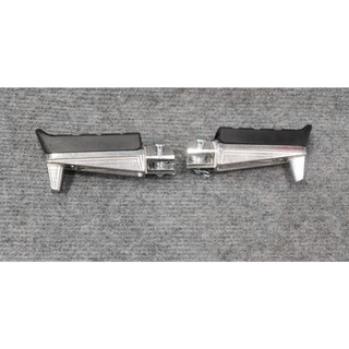 Gác chân trước exciter 155 kiểu