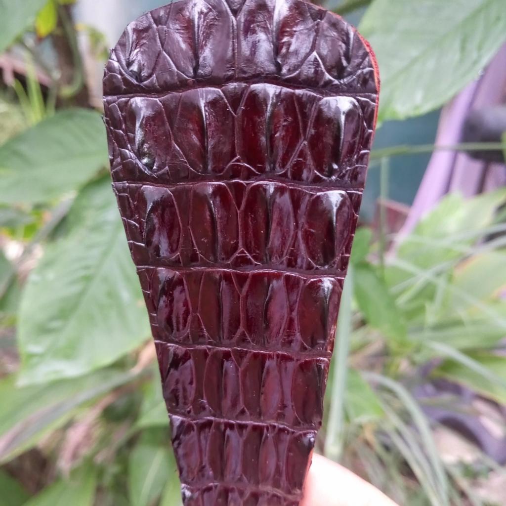 Đón gót giày DG01 da bò,da cá sấu với 3 màu đen,nâu mận và nâu đỏ,hàng thủ công việt nam