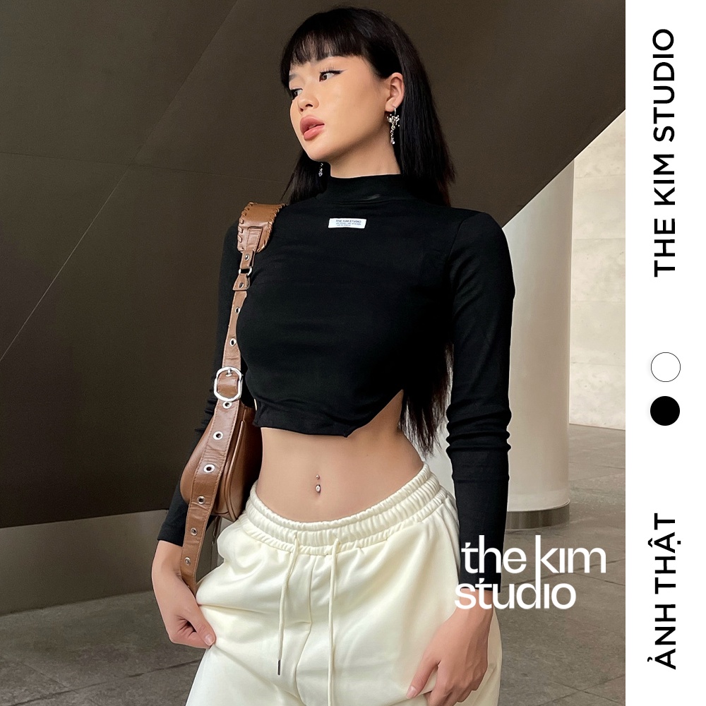 Áo croptop dài tay cổ cao vạt chéo The Kim , áo thun cotton gắn logo ngực A160
