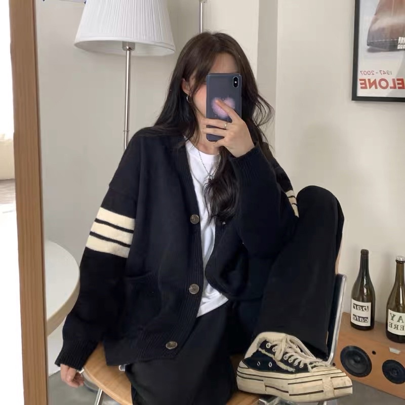 Áo cardigan dệt kim, áo khoác len đen basic 3 sọc cổ V form rộng hàng quảng châu loại 1