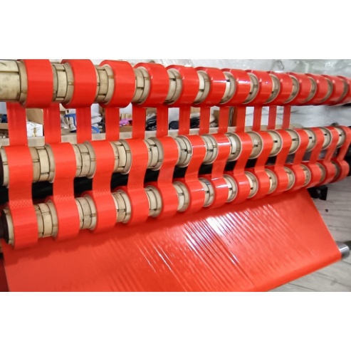 Băng keo màu đỏ mỗi cây 950Gr, keo dán chắc chắn, Băng keo dán thùng, dán hộp