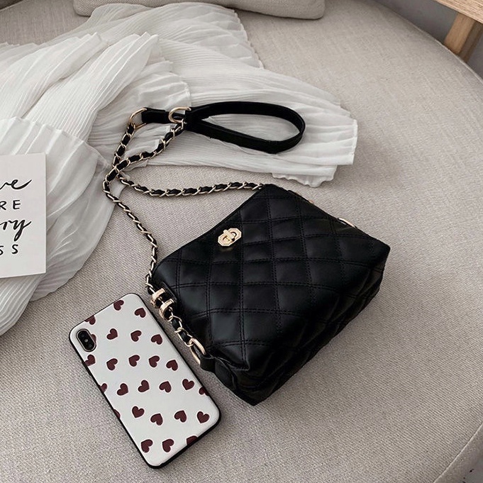 Túi trần trám thời trang bucket túi xách nữ công sở túi đeo chéo nữ dây xích