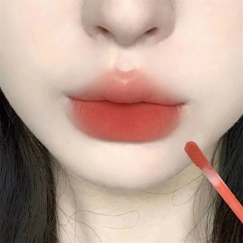 Son kem Dưỡng Ẩm Lâu Trôi Chống Dính Cốc Màu Sắc Gợi Cảm 2022 CFH