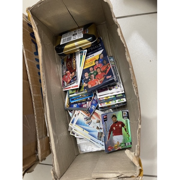 50 Thẻ Bài Sưu Tập Cầu Thủ Bóng Đá Match Attax và Panini