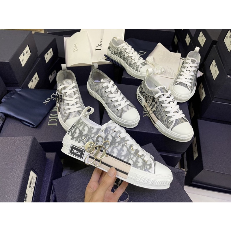 Giày sneaker vân cao cấp