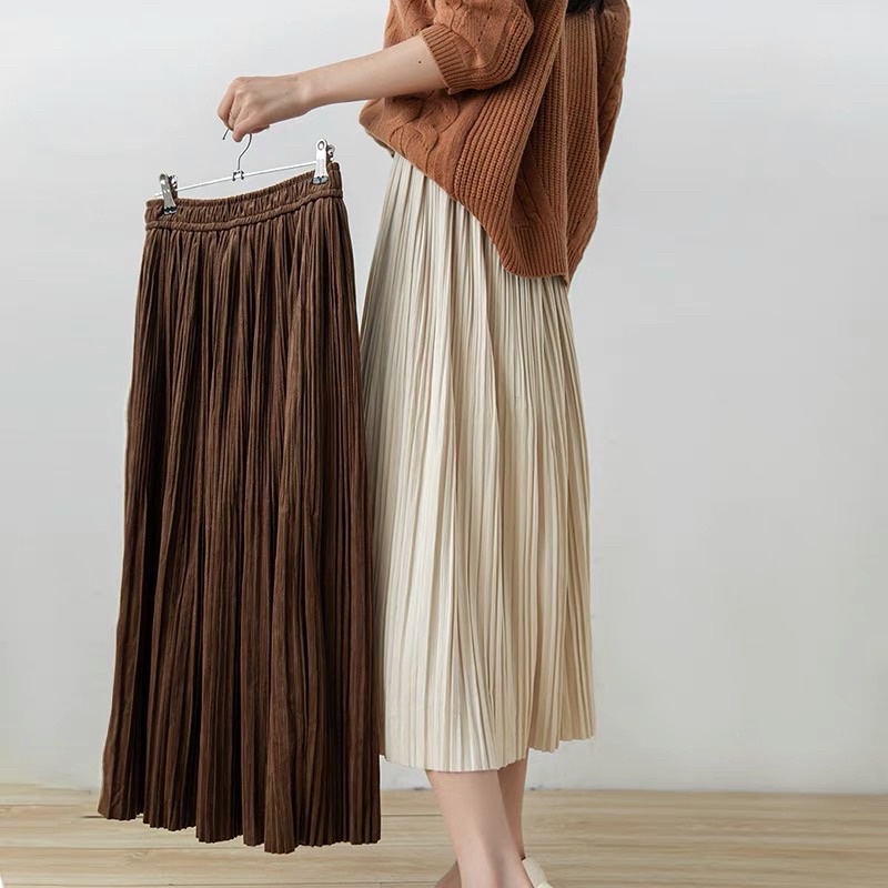 Chân váy nhung dập ly