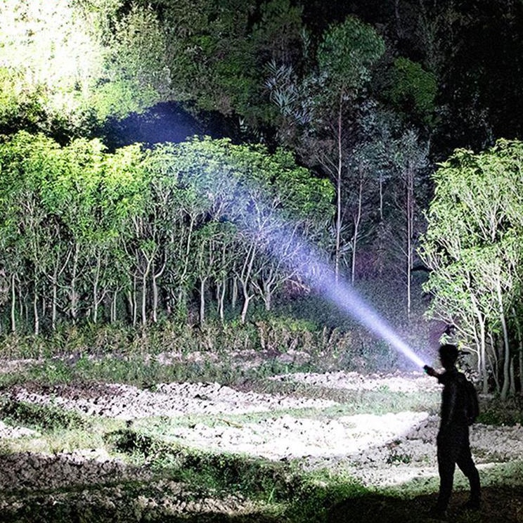 Bộ Dụng Cụ 2 Trong 1 Đa Năng Tiện Lợi 990000Đèn Pin Led G3 Siêu Sáng