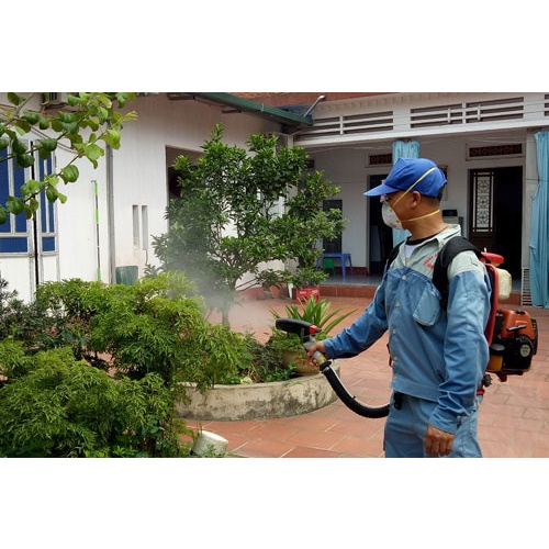 Thuốc phun muỗi sinh học không độc hại,an toàn cho người sử dụng chai 1.5L