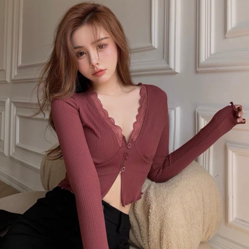 Áo croptop tay dài PINKSTORE29 cài cúc, hở ngực quyến rũ A5495