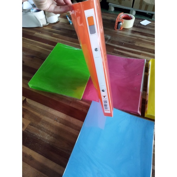 BÌA CÒNG NHẪN NHỰA VC 3.5F MÀU CAM ( HÀNG LOẠI 1 )