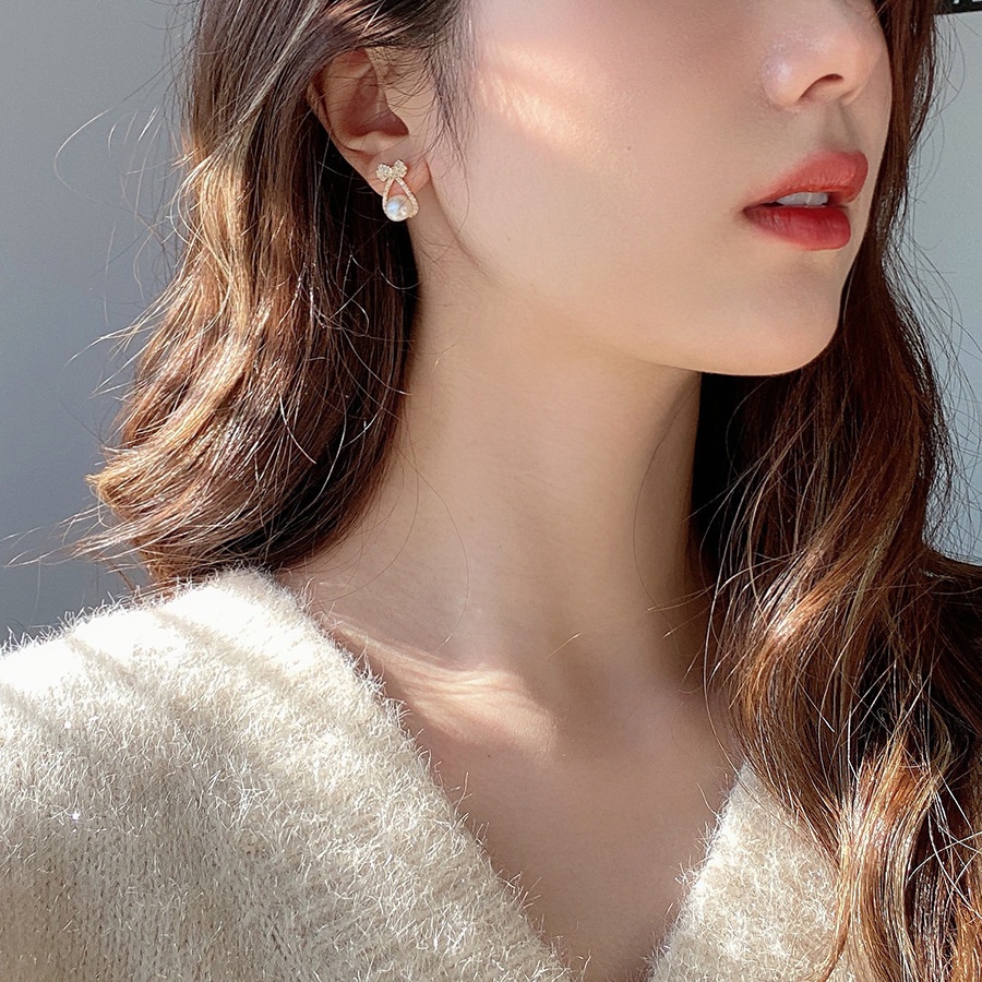 Khuyên Tai Hình Nơ Đính Ngọc Trai Thời Trang Đơn Giản Cao Cấp