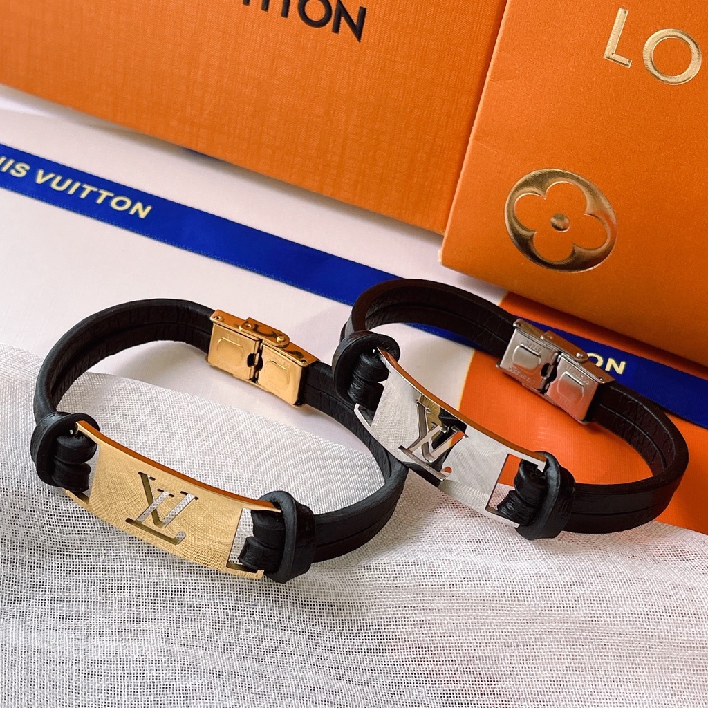 Vòng Tay Louis Vuitton Bằng Thép Titan Họa Tiết LV Monogram