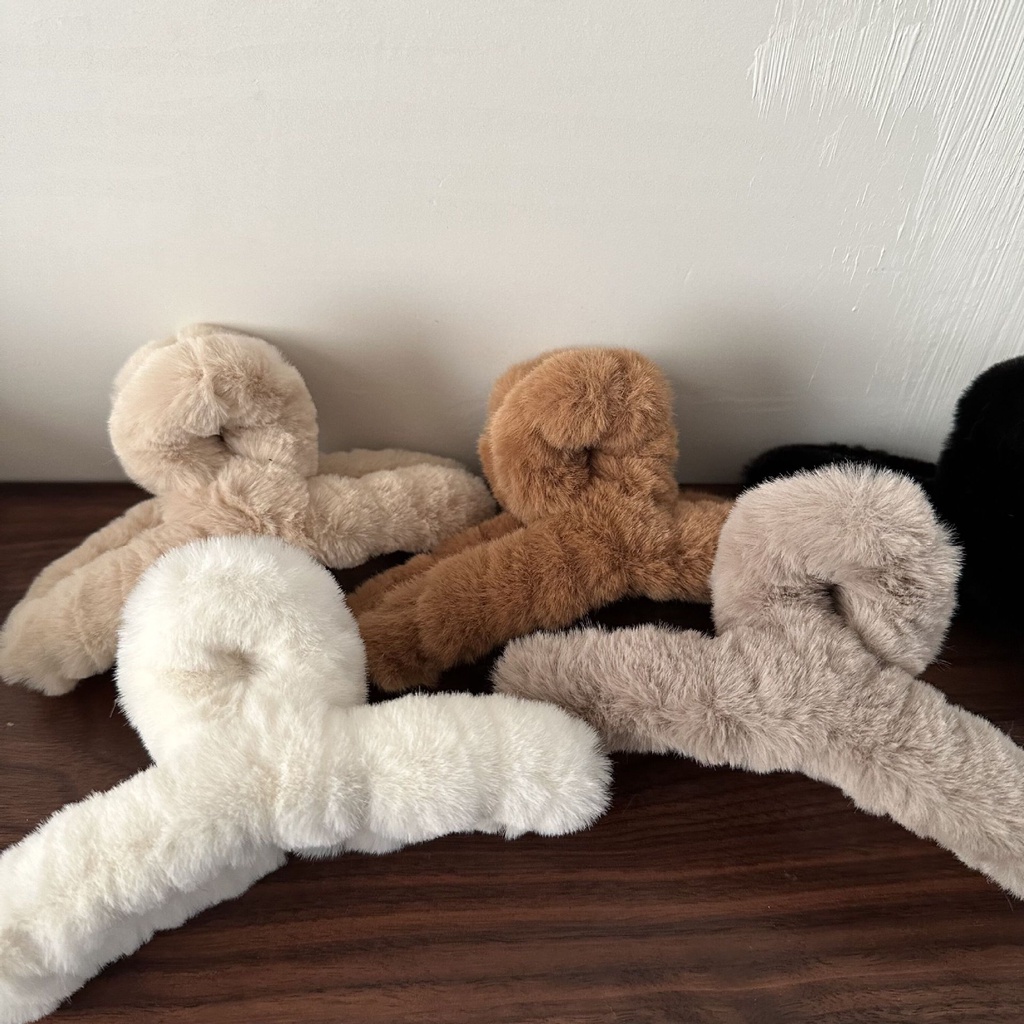 Kẹp Tóc Hình Cá Mập Bằng Lông Nhung Thời Trang Thu Đông