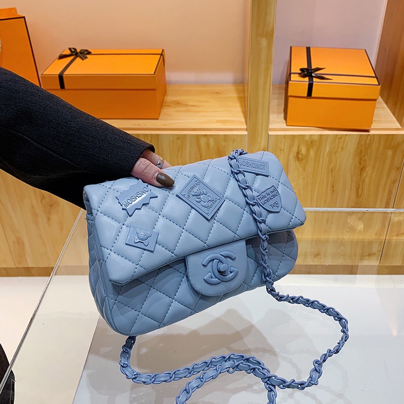 Túi Xách Đeo Vai Hình Vuông Cỡ Nhỏ Phối Dây Đeo Sợi Xích Thời Trang 2022 Mới Mẻ