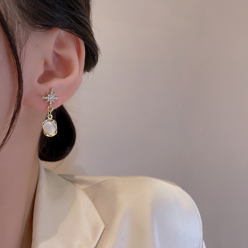 Khuyên Tai Ngôi Sao Đính Đá Opal Phong Cách Mới 2022