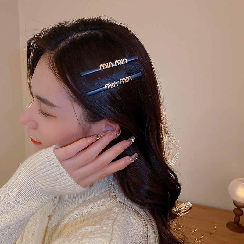 Kẹp Tóc Màu Đen Phối Chữ Feel Cao Cấp Thời Trang