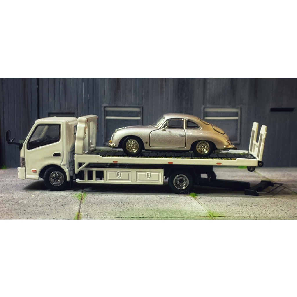 Mô hình 1/64 Porsche 356