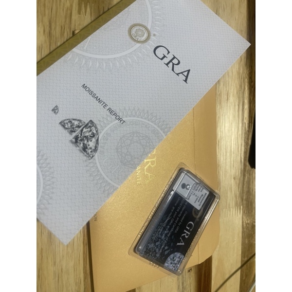 Kim Cương Nhân Tạo Moissanite 5.4mm, Nước D, Độ Sạch FL, Kiểm Định GRA, Tiêu Chuẩn U.S.A