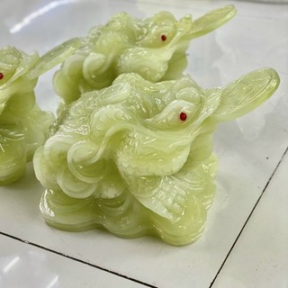 Thiềm Thừ  Đá ngọc Xanh Pakistan (Cóc vàng 3 chân ) kích thước 10cm, 12cm, 16cm