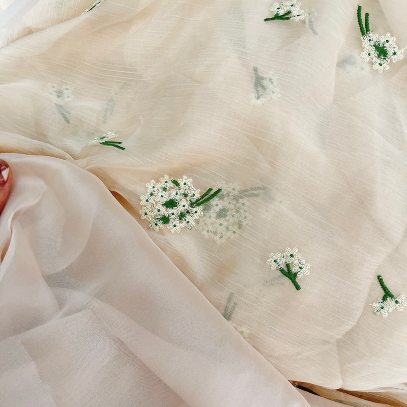 Vải tơ óng thuê hoa cúc chi may váy , áo dài