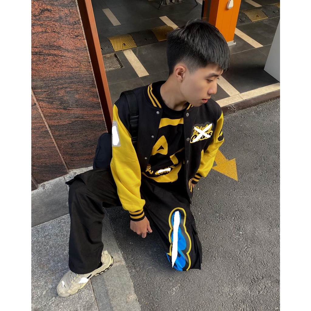 Áo Khoác Varsity Embroidered Varsity Jacket - Red nam nữ chất Nỉ KunS4